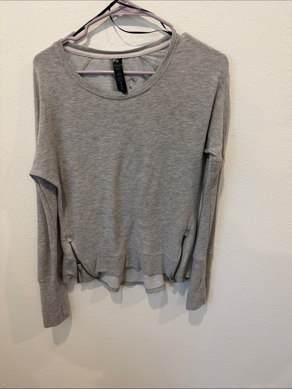 Yogalicious Light Gray Long-Sleeve Sweatshirt with Hem Zippers